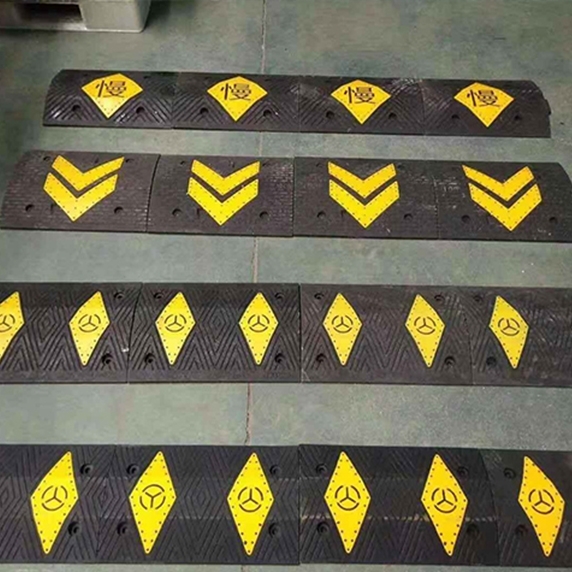 安顺安顺减速带,减速带厂家,郑州减速带